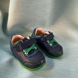 Momo baby size 4 shoes for first walkers
